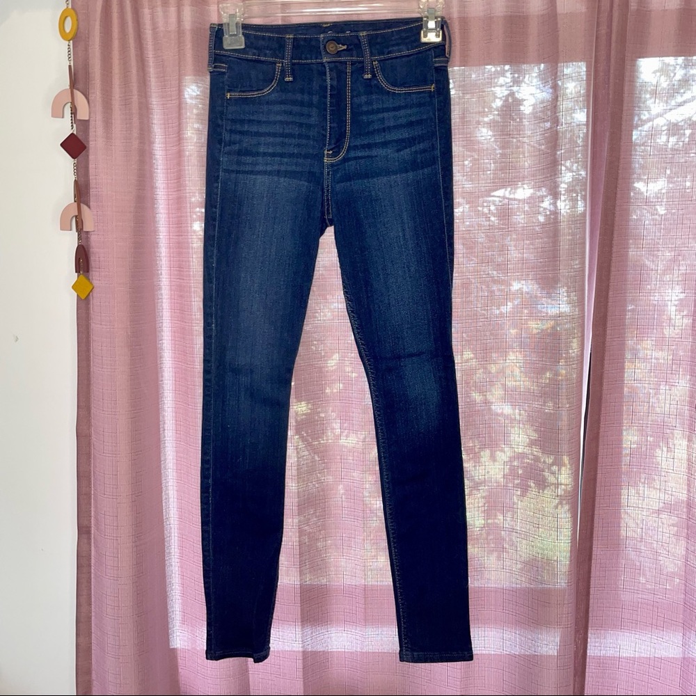 Hollister High-Rise Jean Leggings